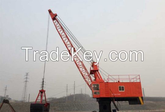 Full-range variable-length fixed crane (wire rope)