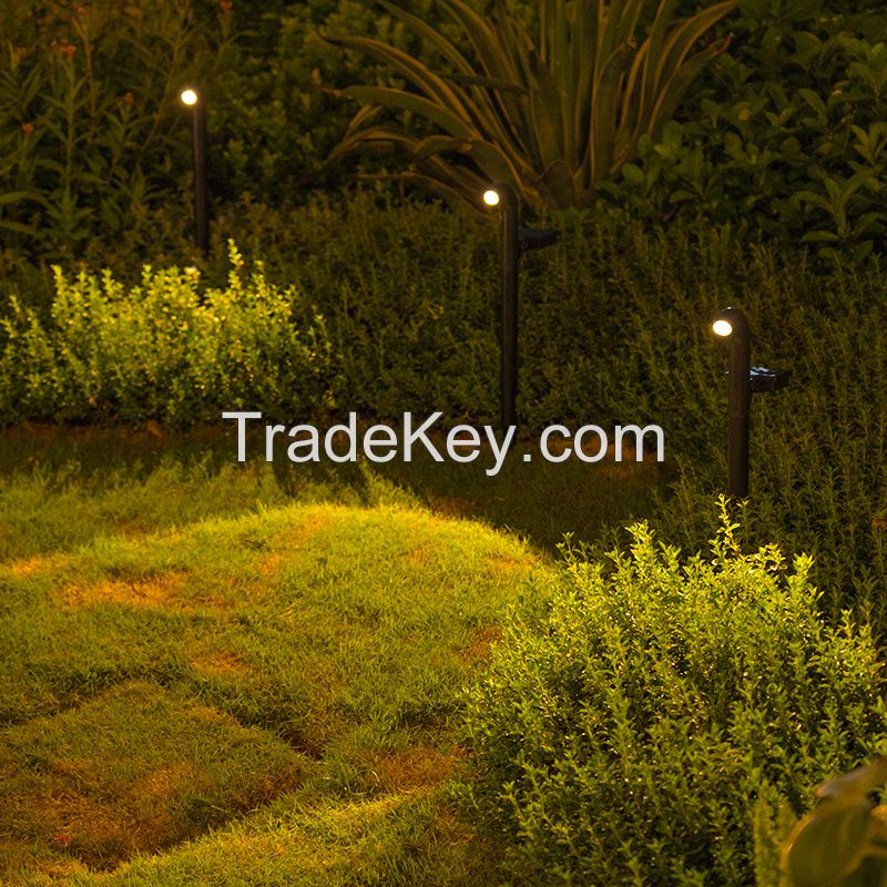 Solar led spike lawn light