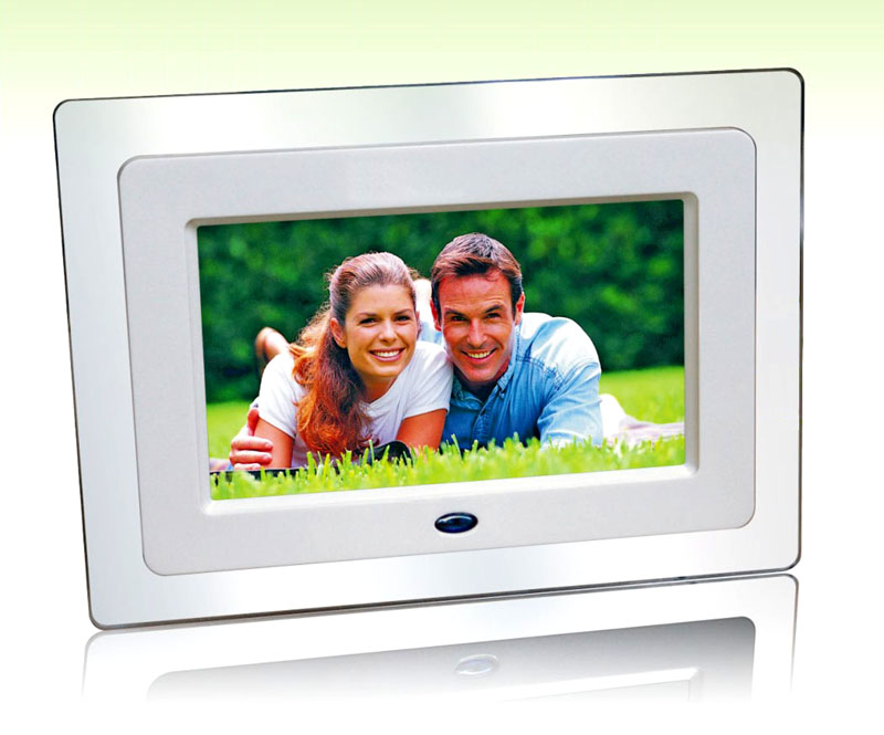 7'' Digital photo frame w/16M flash memory