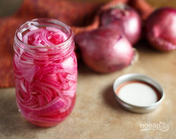 pickled onions