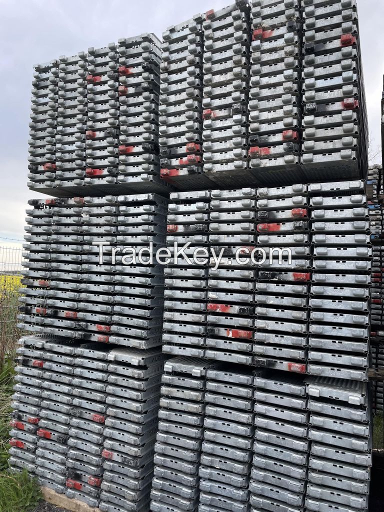 Layher Speedy Scaf 1000sqm used Scaffolding