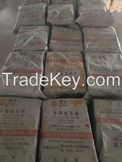 Manufacturer Kunlun Brand Fully Refined Paraffin Wax /Semi Fined Paraffin Wax /Crude Paraffin Wax 58-60/ Industrial Grade/Food Grade/Cosmetic Grade