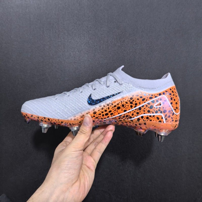 Men's Soccer Boots Sport Outdoor Turf Football Sneakers Professional Soccer Cleat Soccer Shoes Custom buyers of shoes shoes buyers g5 sneaker j3 shoes