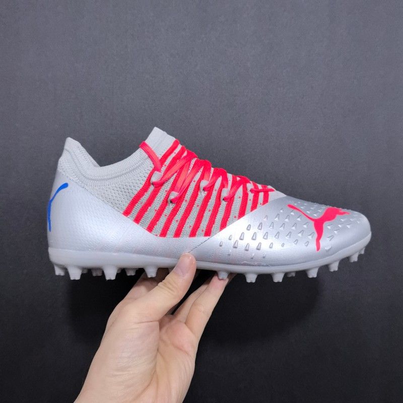 Customize Professional Football Boots Shoes Wholesale High Quality Cheap Price Outdoor Soccer Boots Sneakers nike shoes supplier