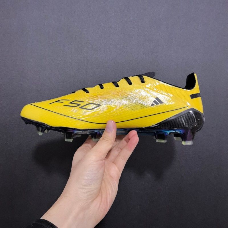 Customize Professional Football Boots Shoes Wholesale High Quality Cheap Price Outdoor Soccer Boots Sneakers nike shoes supplier