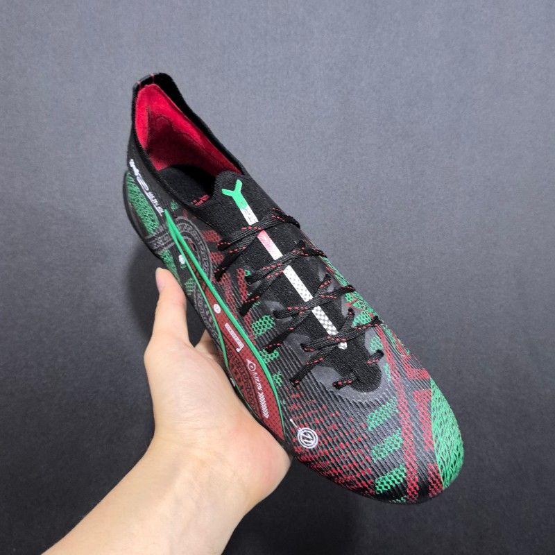 Men's football shoes outdoor anti slip high-quality football shoes