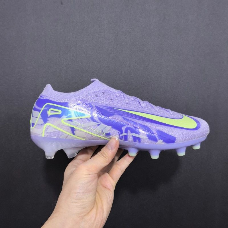 Men's Soccer Boots Sport Outdoor Turf Football Sneakers Professional Soccer Cleat Soccer Shoes Custom