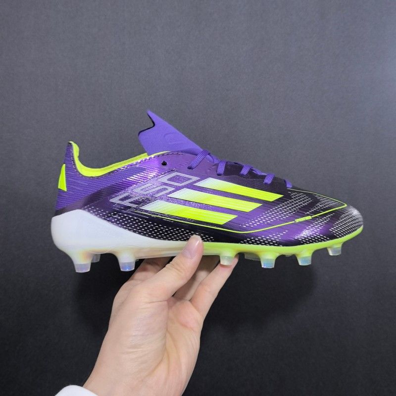 Soccer Shoes Men Professional soccer cleats Comfortable Cleats Men Outdoor buyers of shoes shoes buyers g5 sneaker j3 shoes soccer boots Football Boots For Men 