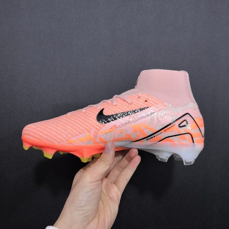 Men's football shoes outdoor anti slip high-quality football shoes