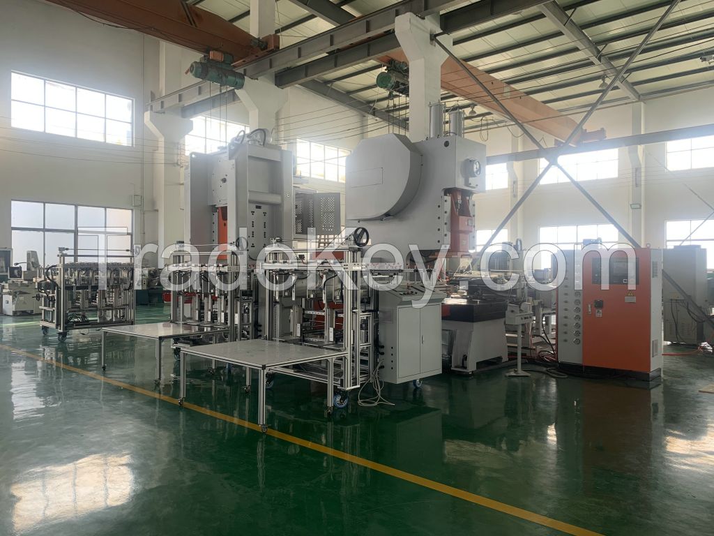 3 Cavities Productivity Aluminum Foil Container Making Machine LK-T63 With Long Life