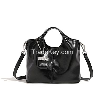 Chic Vintage Soft Leather Hobo Shoulder Bag Ã¢ï¿½ï¿½ Luxurious Design for Women