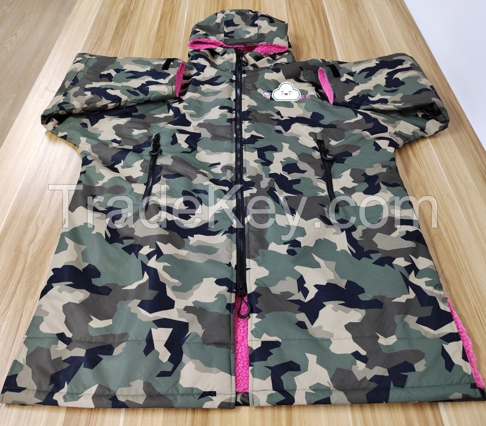 Custom Hood Thicken Lining Warm Oversized Coat Waterproof Changing Robe Windproof Surf Poncho swim parka