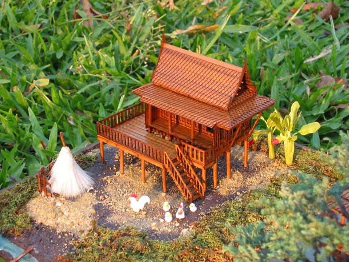 Self-Assemble Thai Traditional House (Model 1)