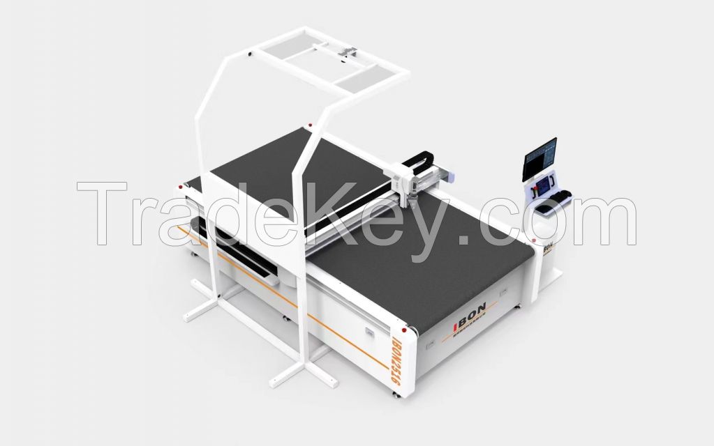 Die-Less Digital Real Leather Cutting Machine with Camera Vision Scanner