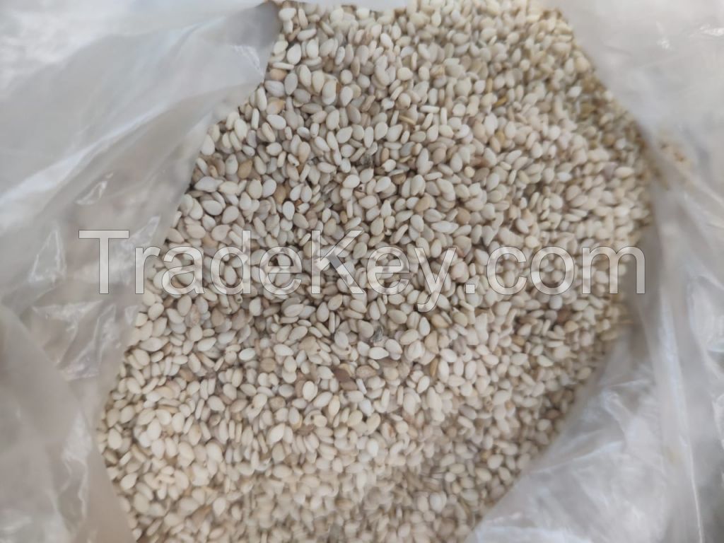 White Sesame Seeds &amp; Red Sesame Seeds