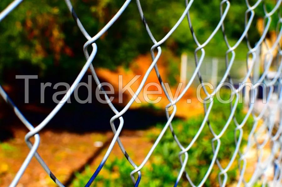 Galvanized chain link fencing mesh/Chain link mesh with the galvanised coating/Farm Fencing