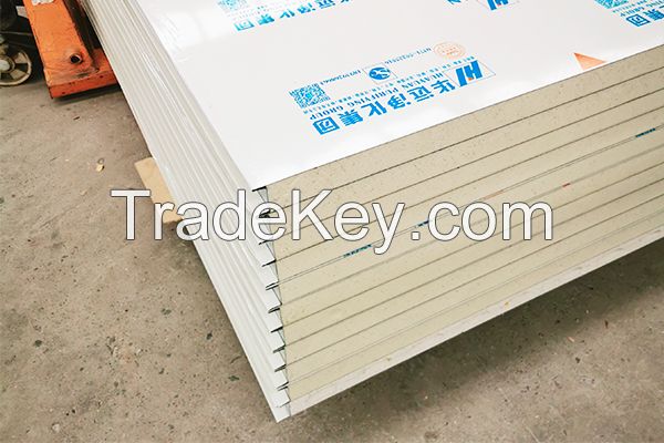 Machine-made polyurethane color steel sandwich panel