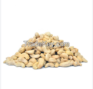 Selling Cashew nuts in cheap price 