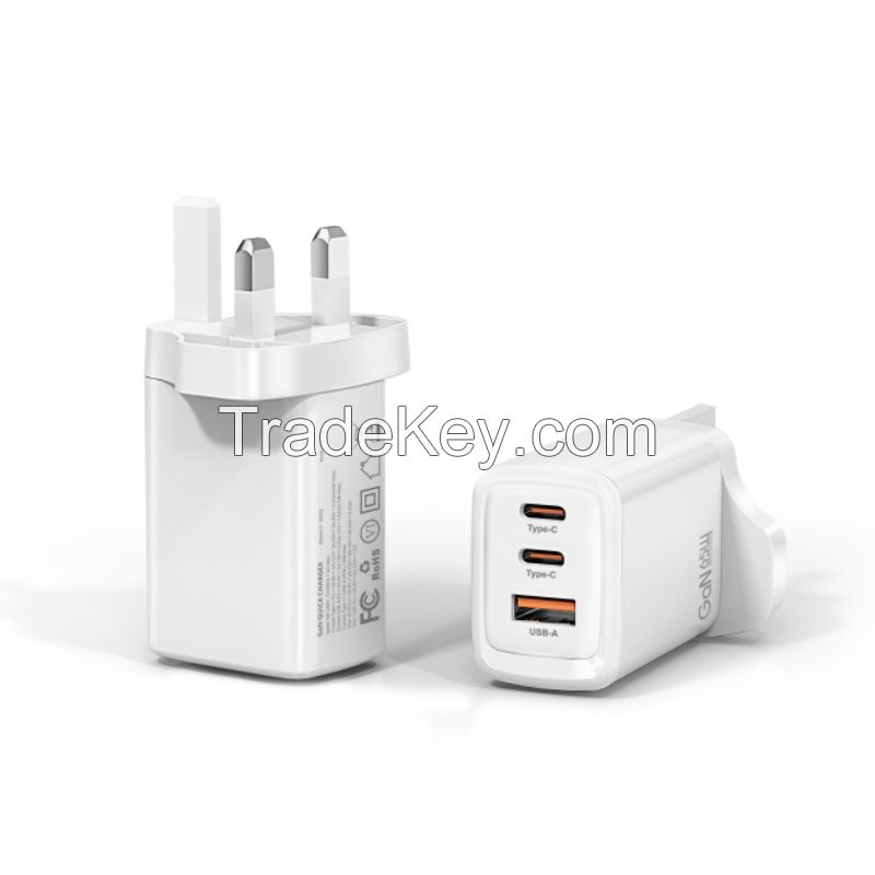 Quality GaN 65W Travel Charger USB C USB A Port PD 65W Fast Charging Small Mobile Phone Wall Charger