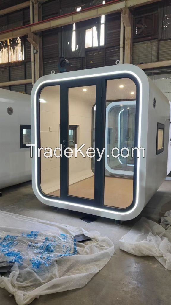 DEWAYLUX Apple Cabin Mobile House MA-01