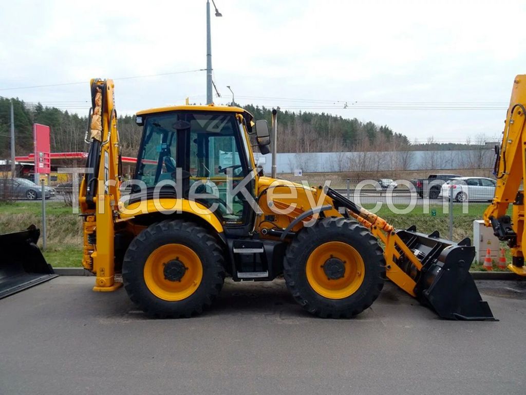 4CX PRO Backhoe Loader