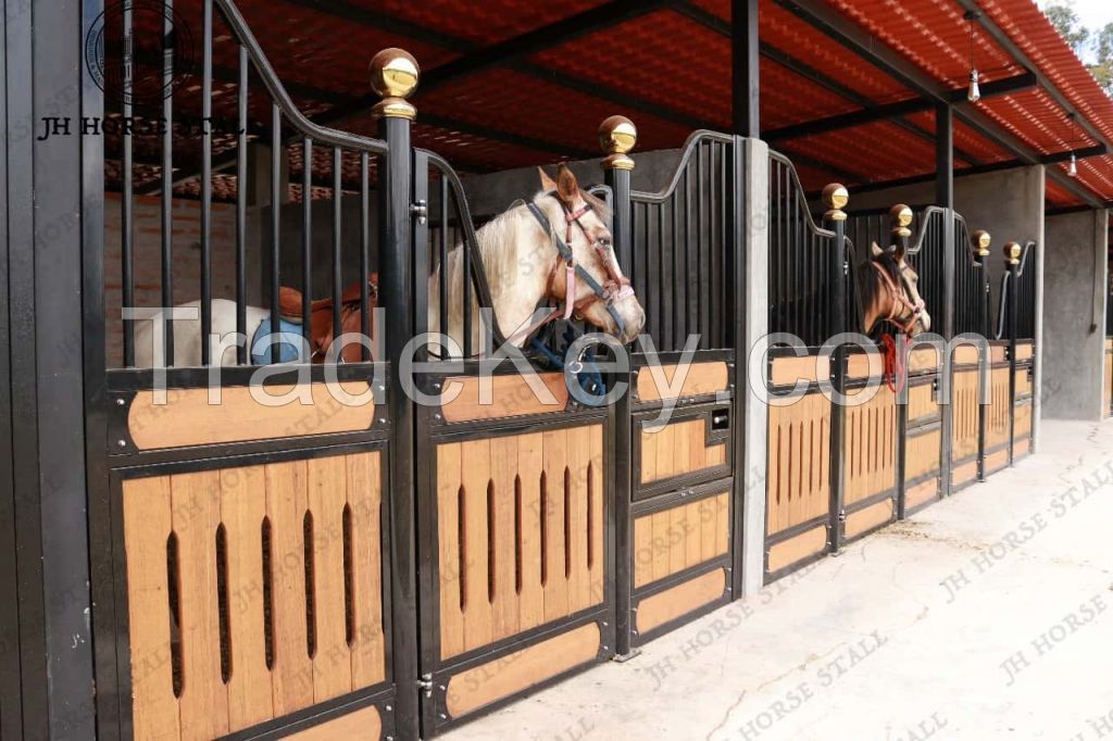 Classic European Horse Stable: Full-Access Door And Durable Bamboo