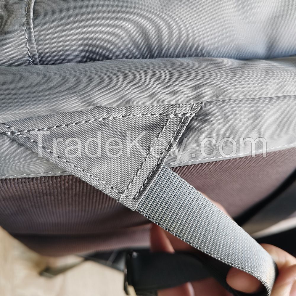 OEM 27L Nylon Casual Women Travel Backpack with Individual Compartments