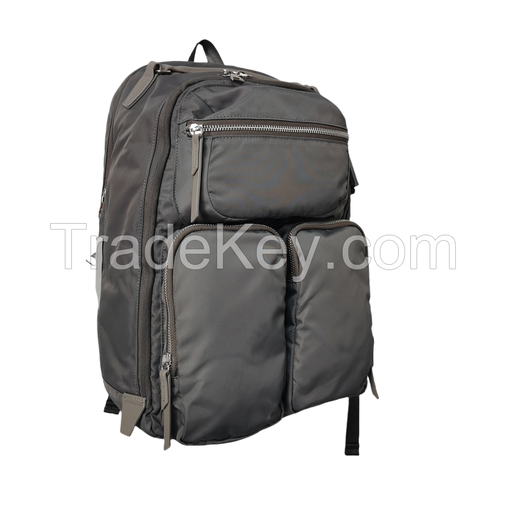 OEM 27L Nylon Casual Women Travel Backpack with Individual Compartments