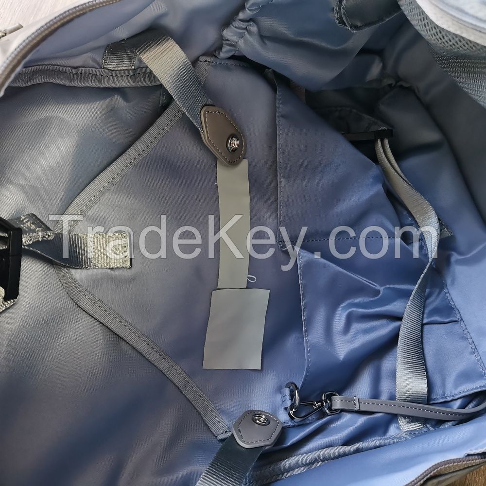OEM 27L Nylon Casual Women Travel Backpack with Individual Compartments