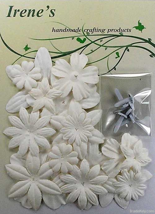 Flower & Brads (24) white