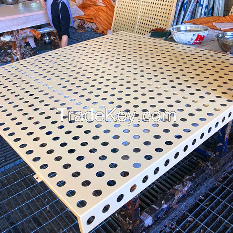 Perforated sheet metal /Perforated metal plate