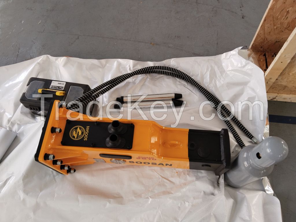 Soosan SB20 New Sliding Hydraulic Crusher for Construction and Mining Machinery, with Two Chisels and Low Noise