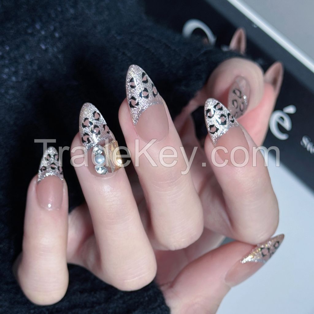 fake nail