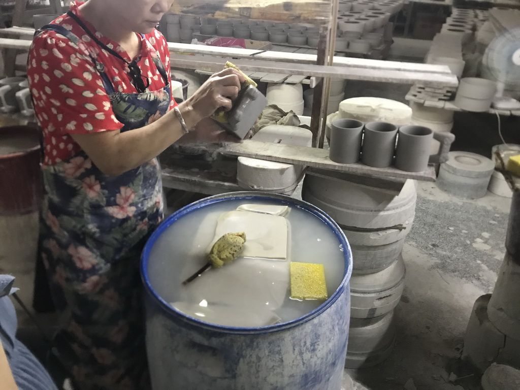 Ceramic cups test Inspection third-party QC inspector final random Quality Control Service in China