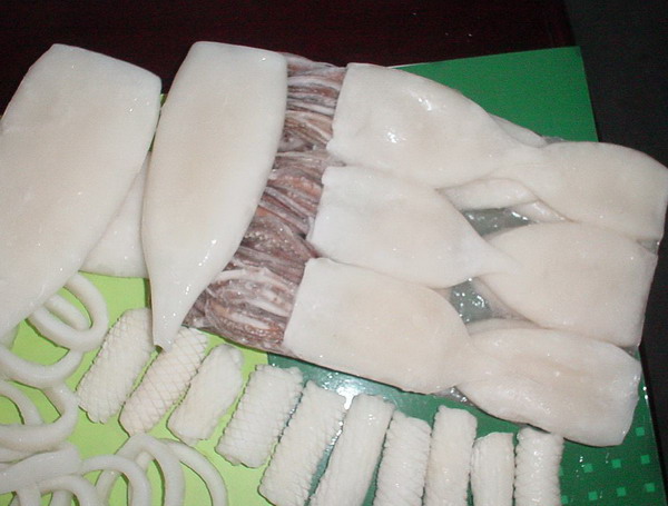 frozen squid tube,(t&t))