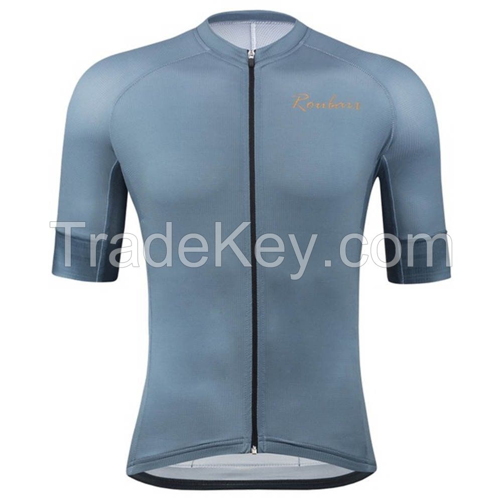 Cycling suits are quick-drying, breathable and sweat-wicking