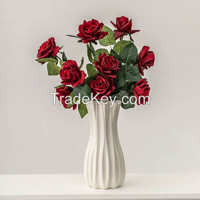 Ceramic vase