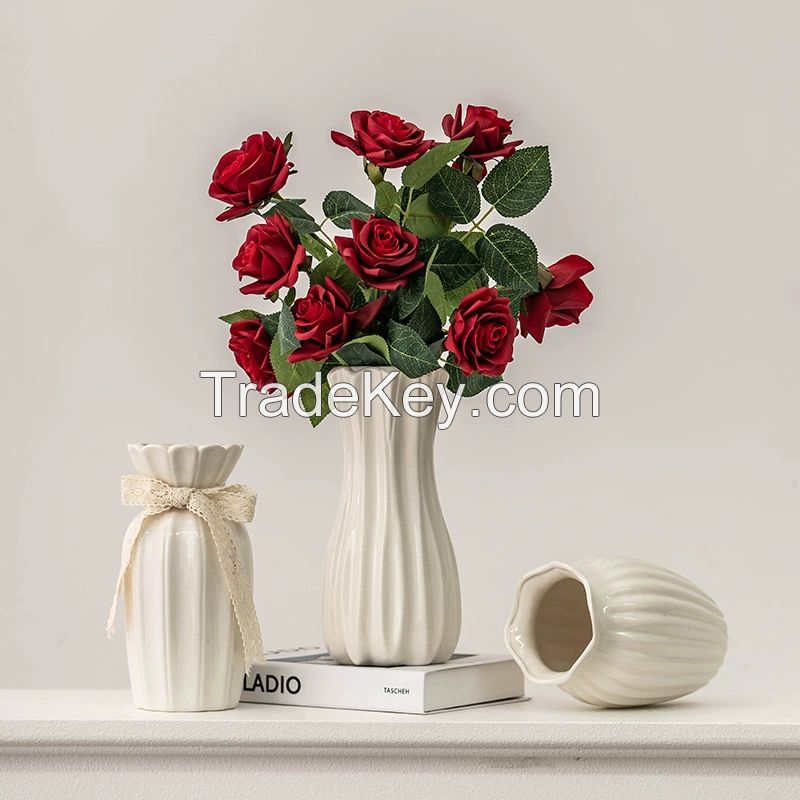 Ceramic vase