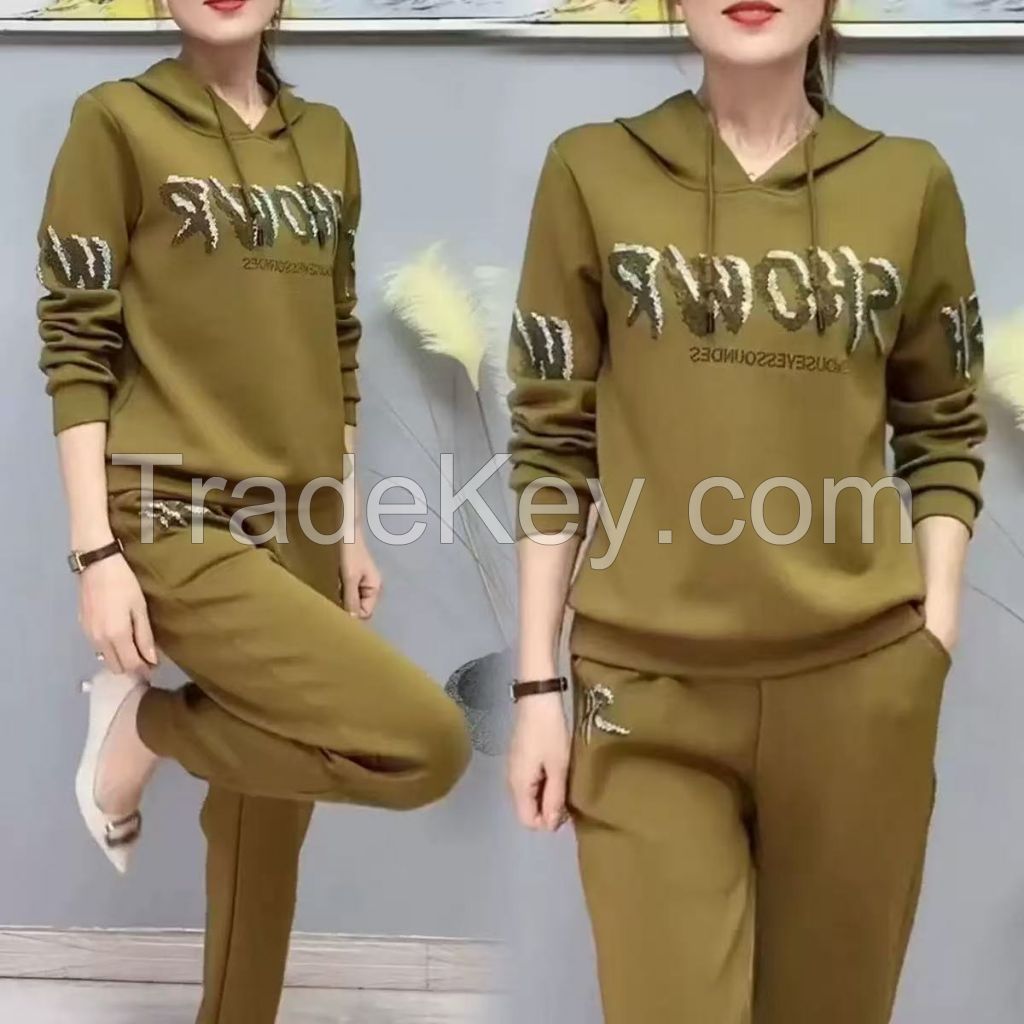 2025 Plus Size Hoodie and Sweatpants Set - XXL to 5XL Relaxed Fit