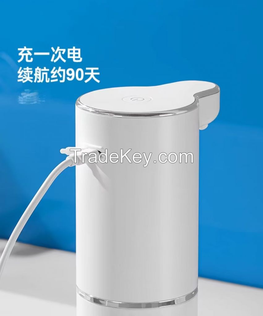 Essential for exquisite homes, the smart-sensing and dynamic foam soap dispenser.