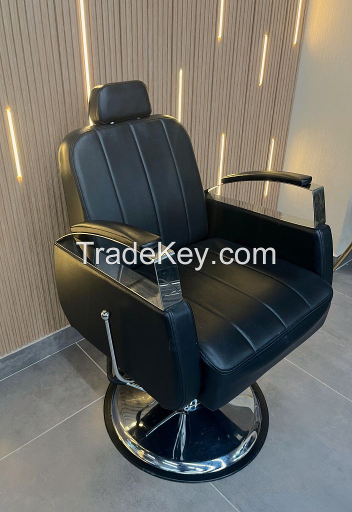 Brand New Black Salon/Spa Chair