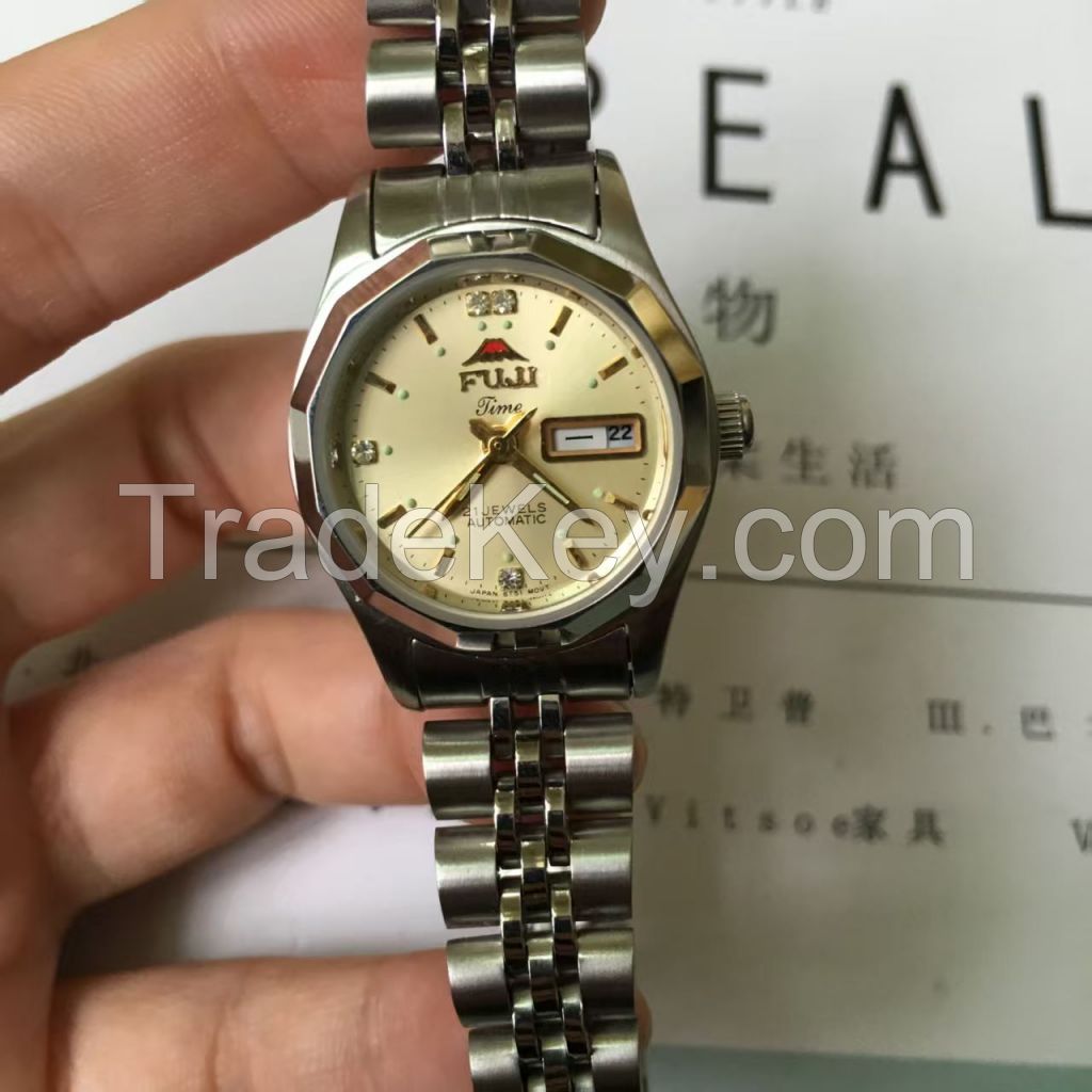  Unisex Watches