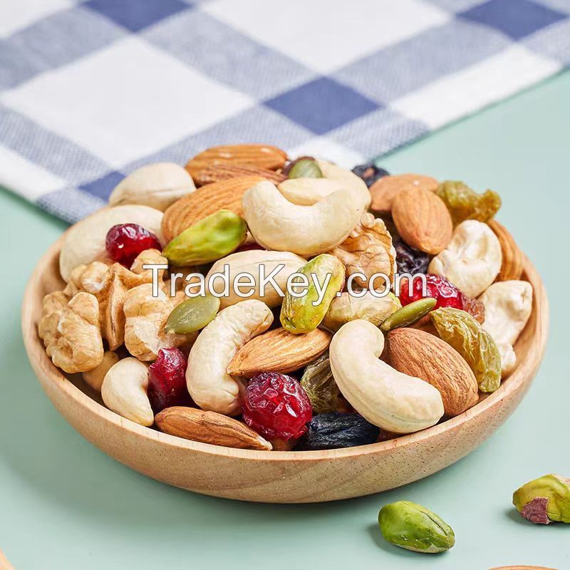 Mixed Nuts Daily Nuts Assorted Nuts and Dried Fruits