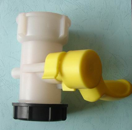 butterfly valve for IBC container