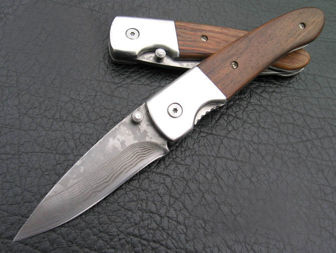 damascus hand-made knife