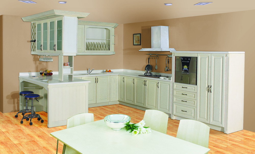 solid  oak kitchen (white painted)