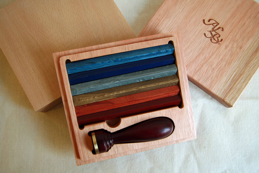 Wax Sealing Set.  De Luxe