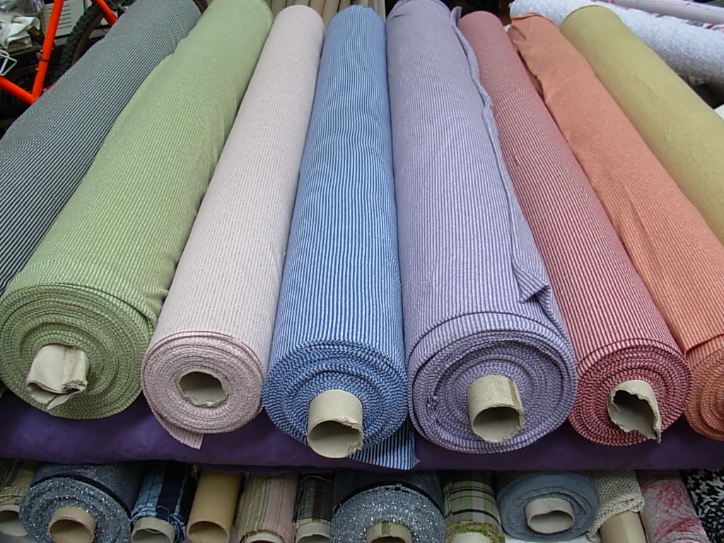 y sell fabrics stocklots to all kind