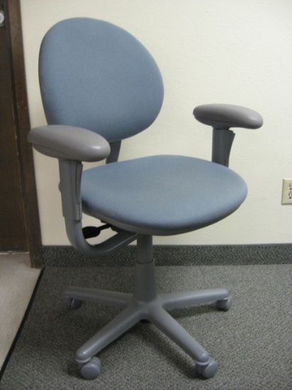 Steelcase Criterion series task chair