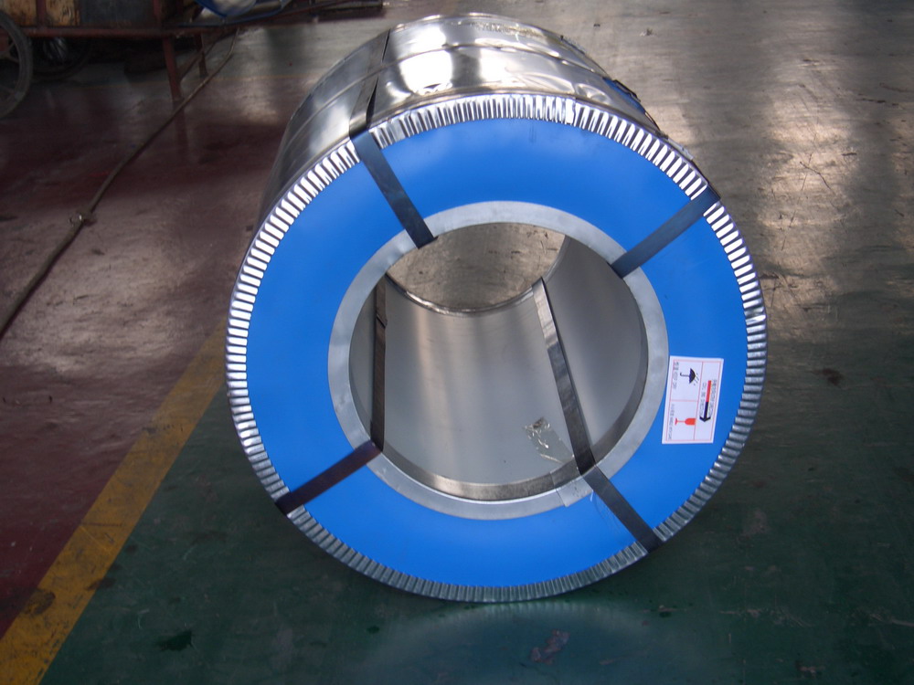 HOT DIPPED GALVANISED STEEL COILS